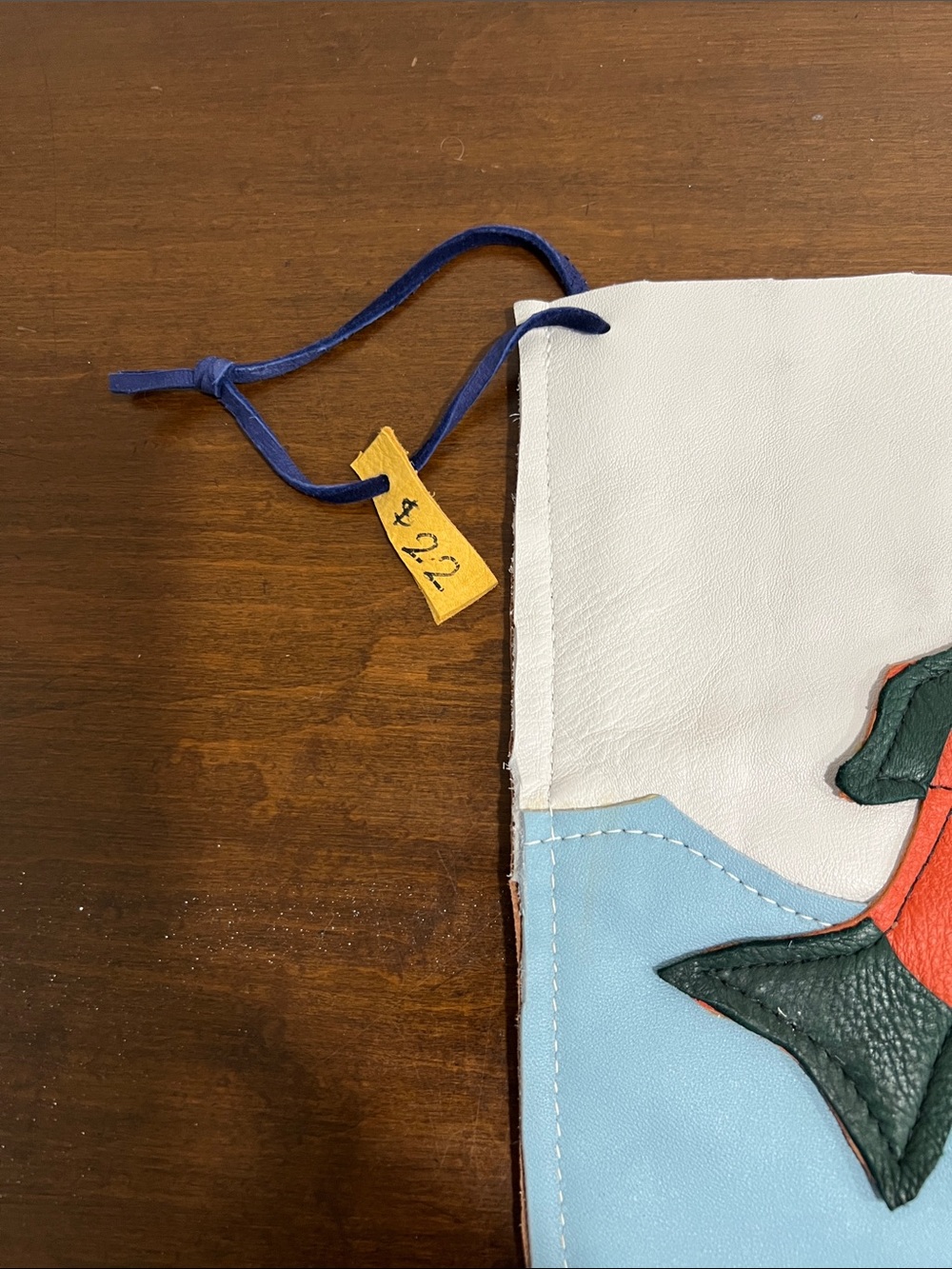 Handmade Alaskan pouch - Picture 6 of 7